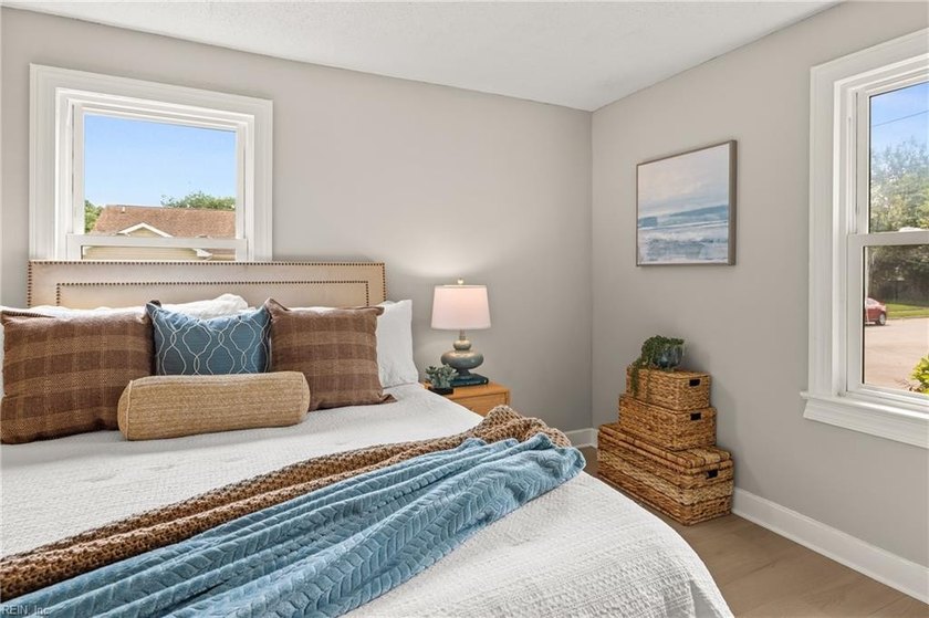 OPEN HOUSE SAT 11 to 1 PM &amp; SUN 12 to 2 PM ~ Welcome home! Start - photo 17