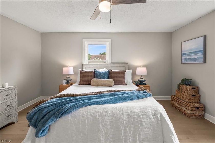 OPEN HOUSE SAT 11 to 1 PM &amp; SUN 12 to 2 PM ~ Welcome home! Start - photo 18