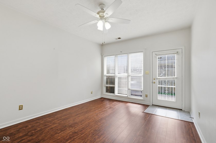 Discover the ease of single-story living at 6510 Waybridge CT - photo 24