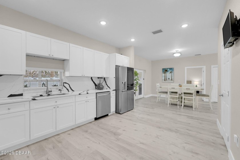 Perfection. Elegance. Location. An exceptional opportunity to - photo 26