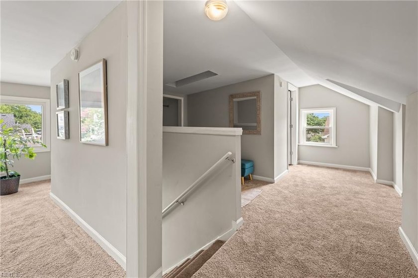 OPEN HOUSE SAT 11 to 1 PM &amp; SUN 12 to 2 PM ~ Welcome home! Start - photo 28