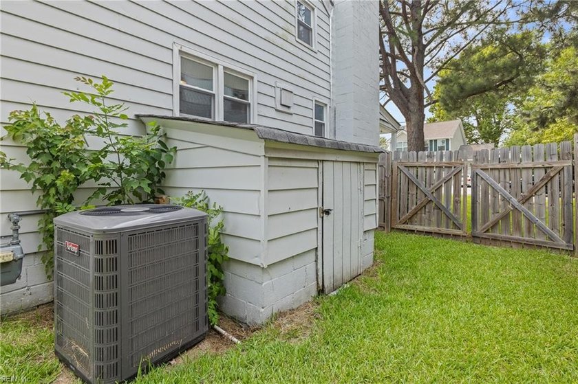 OPEN HOUSE SAT 11 to 1 PM &amp; SUN 12 to 2 PM ~ Welcome home! Start - photo 47