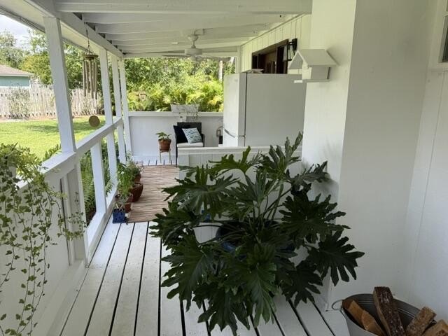 Charming Swiss Chalet on large corner lot in desirable Indian - photo 44