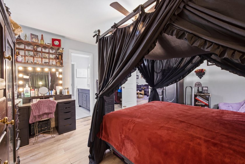***Home Sweet Home*** Welcome to this beautifully UPDATED 3 - photo 20