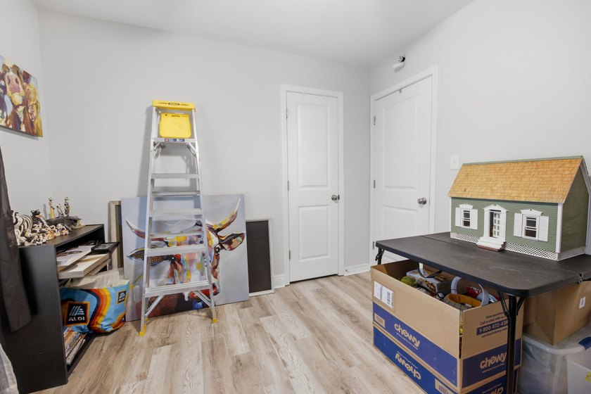 ***Home Sweet Home*** Welcome to this beautifully UPDATED 3 - photo 33