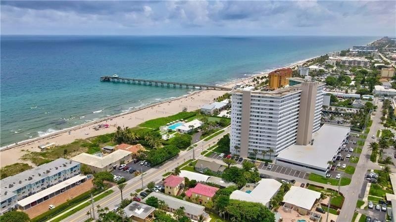 BEACH PARADISE AWAITS YOU! No check-out time here. Vacation - photo 23