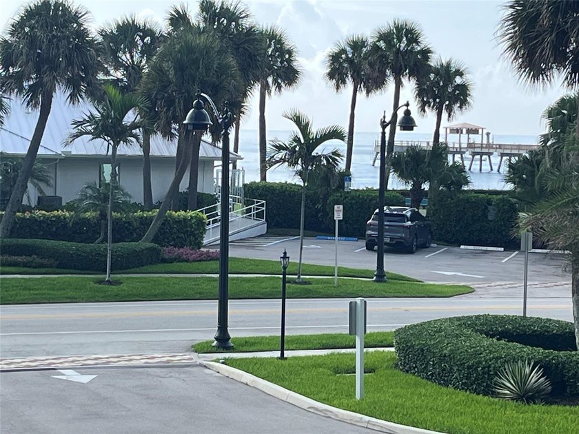 BEACH PARADISE AWAITS YOU! No check-out time here. Vacation - photo 40