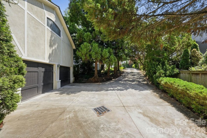 Within Plaza Midwood's most exclusive enclave sits one of the - photo 35