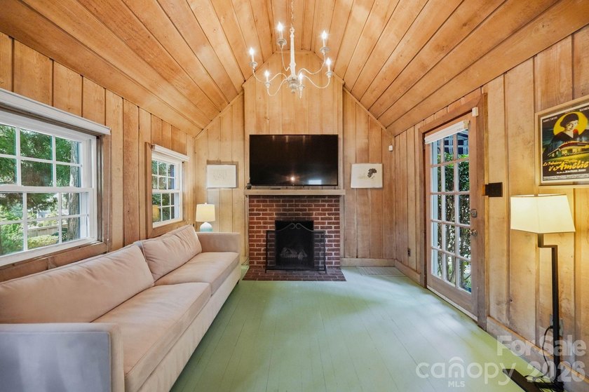 Within Plaza Midwood's most exclusive enclave sits one of the - photo 37