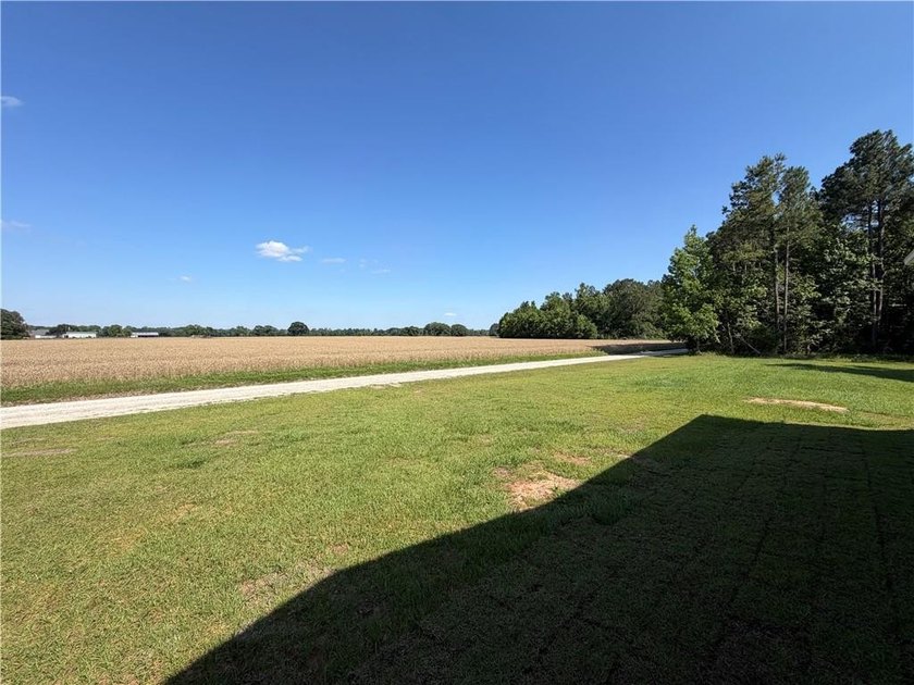 VRM: Sellers will entertain offers between $179,000-$189,000 - photo 30
