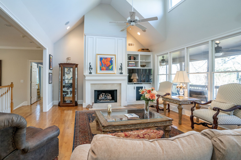 Breathtaking View of Golf Course, Green &amp; Pond - Under Contract S - photo 13
