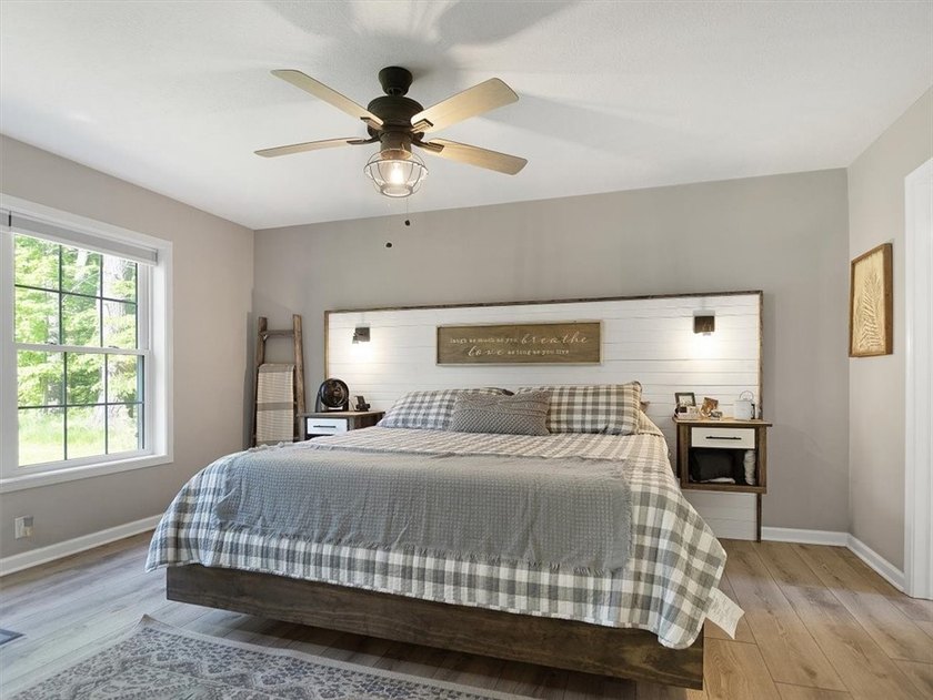 A Rare Opportunity to own a Remarkable Cape Cod that offers 2.6 - photo 14