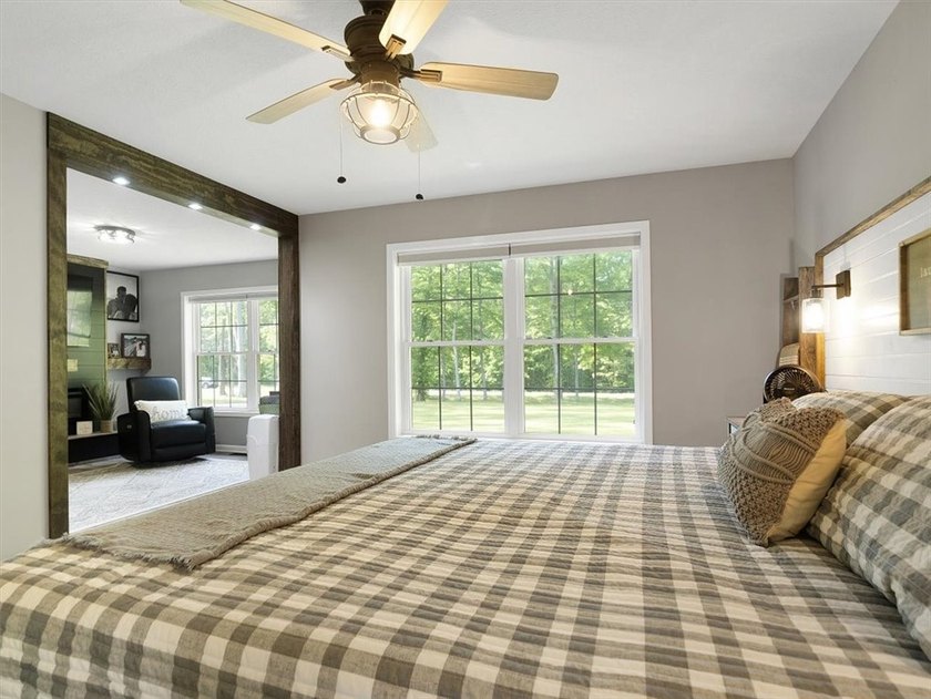 A Rare Opportunity to own a Remarkable Cape Cod that offers 2.6 - photo 15