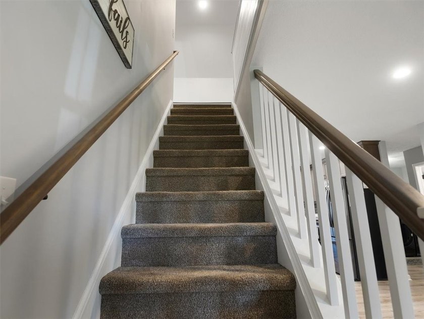 A Rare Opportunity to own a Remarkable Cape Cod that offers 2.6 - photo 25