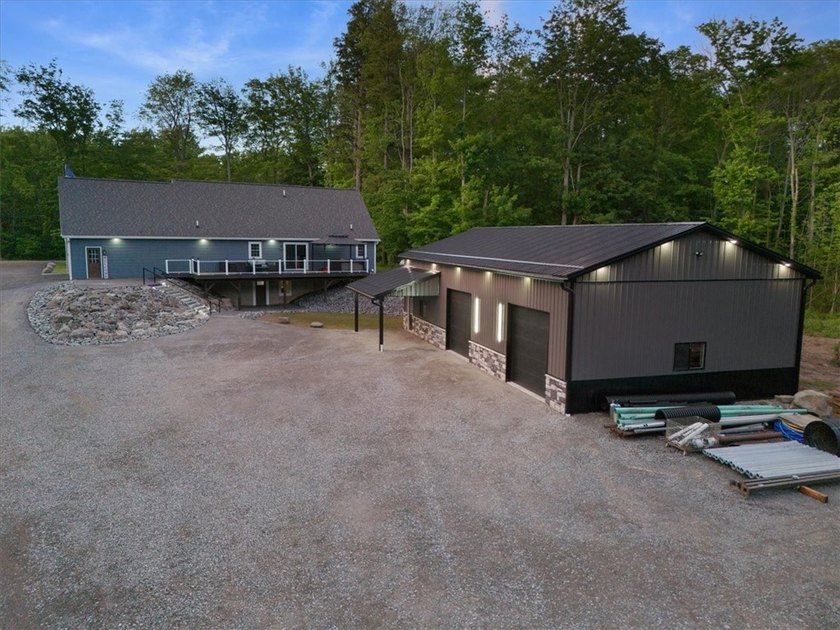 A Rare Opportunity to own a Remarkable Cape Cod that offers 2.6 - photo 49