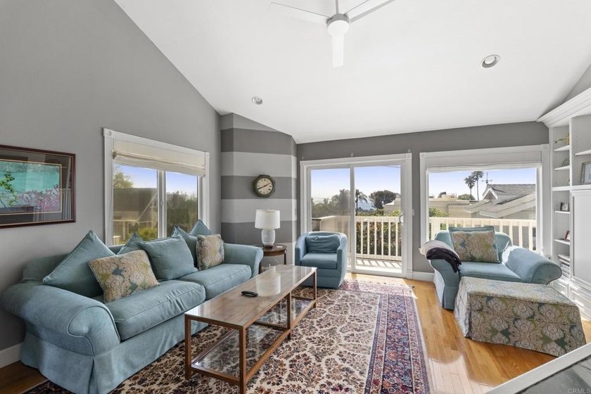 BIRD ROCK SUMMER RENTAL - House &amp; Studio Cottage. Tucked away in - photo 21