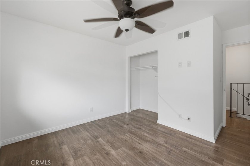 Recently renovated within the well-located Huntington Gardens - photo 24