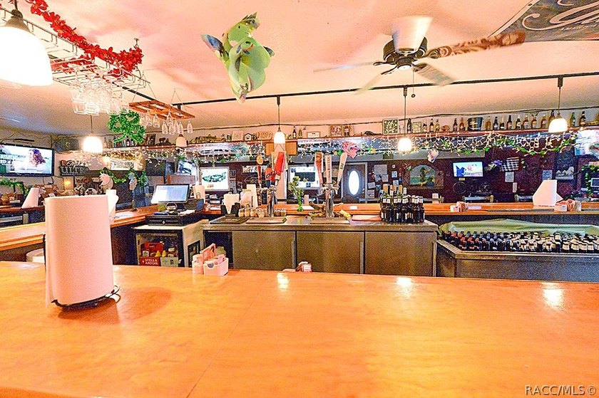 Prime commercial buildings in Homosassa, FL, featuring a total - photo 13