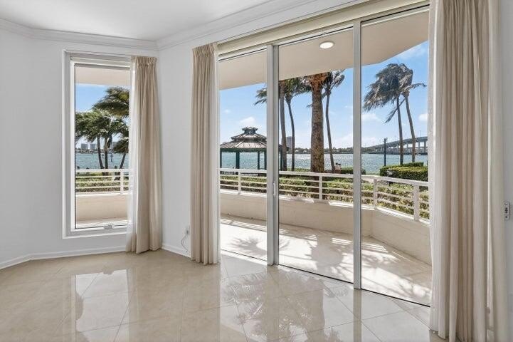 Located in the prestigious gated waterfront community of Marina - photo 14