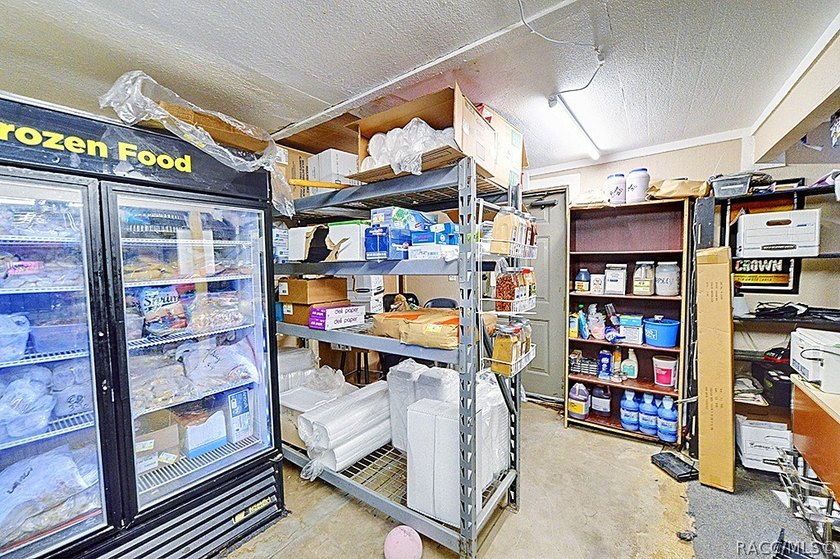 Prime commercial buildings in Homosassa, FL, featuring a total - photo 22