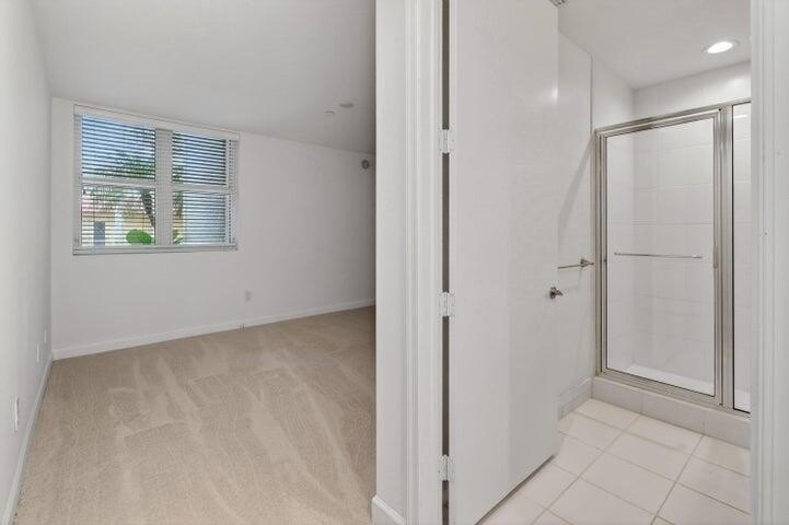 Located in the prestigious gated waterfront community of Marina - photo 31