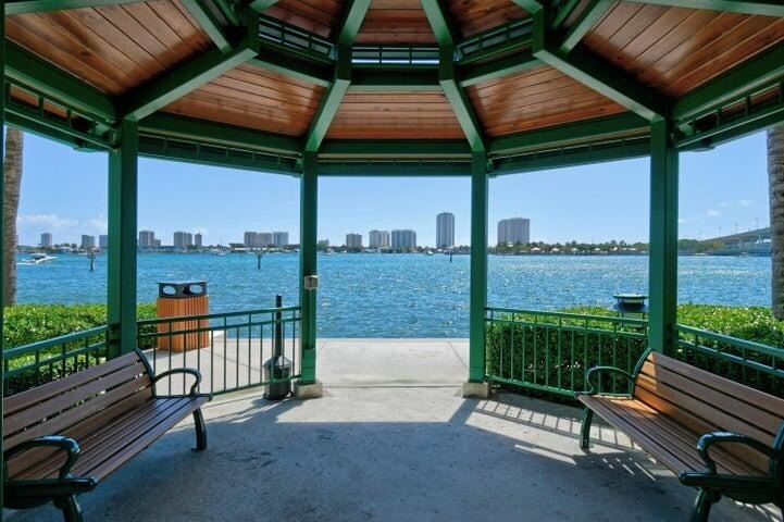 Located in the prestigious gated waterfront community of Marina - photo 41