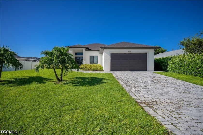 Welcome to 920 SE 15th Ter in Cape Coral, a beautifully - photo 5