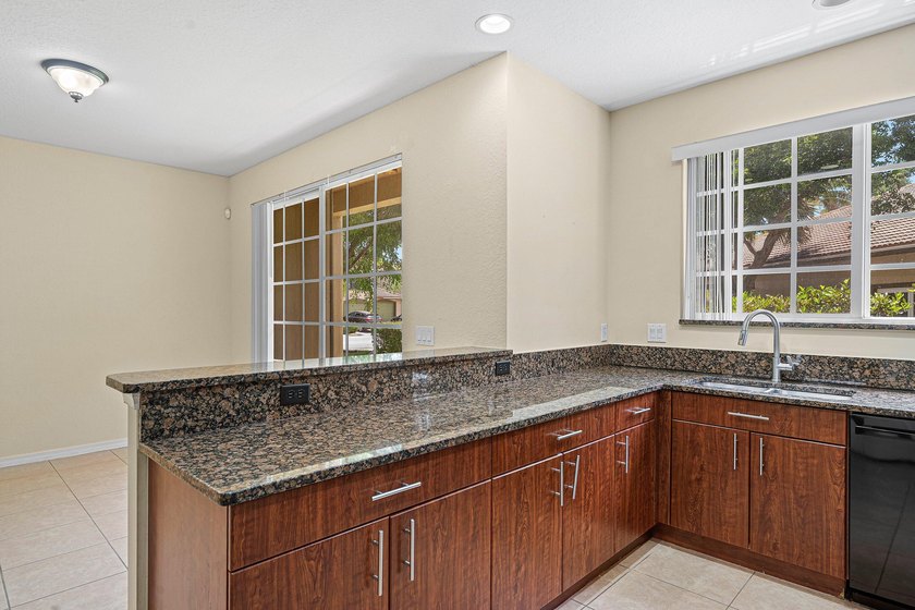 Don't miss this exceptional opportunity to own a cozy townhome - photo 13