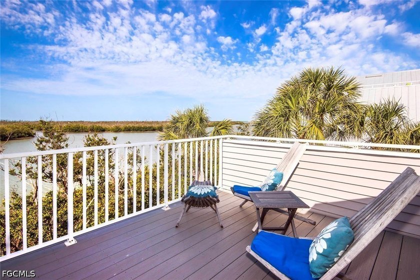 This one will make you smile . . . Experience island living in - photo 8
