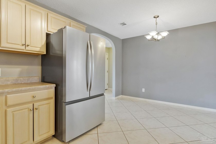 Seller is offering closing cost assistance and installing new - photo 11