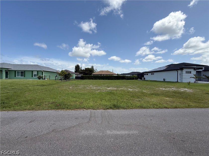 Great location-located in one of the fastest growing - photo 5