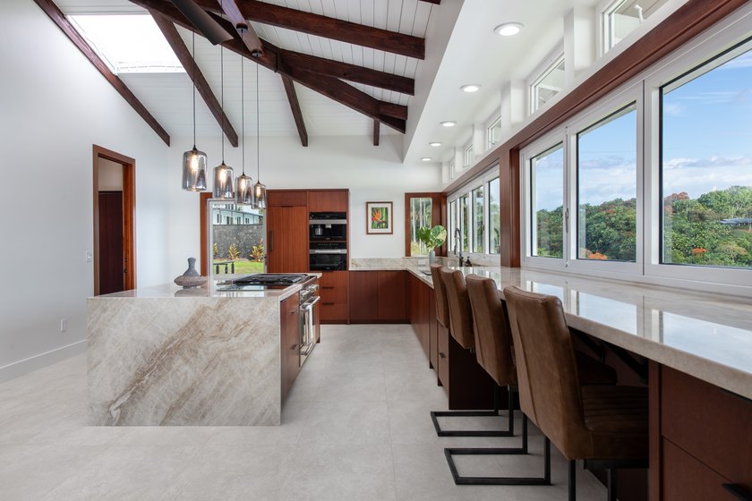 A newly reimagined oceanfront masterpiece perched above the - photo 10