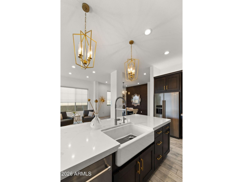 Beautifully upgraded Blandford home offering 3 BRs and 3 full - photo 11