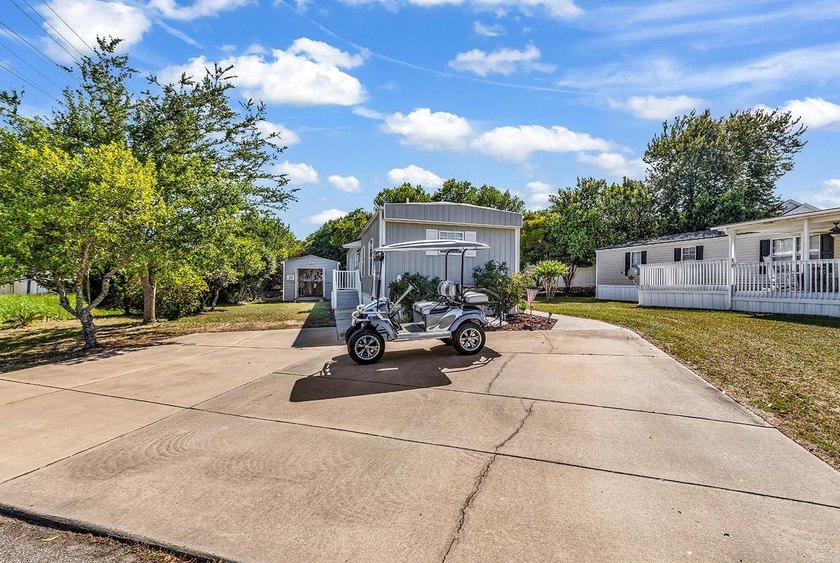 Fully Furnished.. Turn Key.. and Just Waiting for You!! Located - photo 28