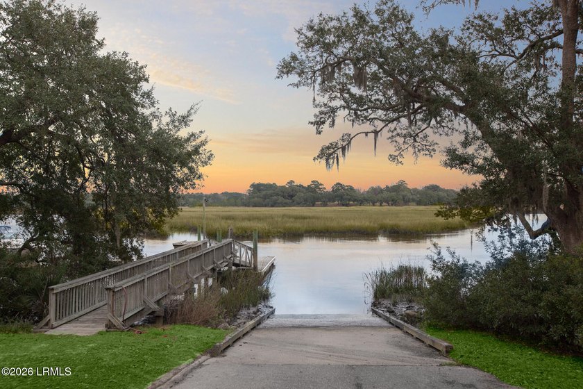 Tucked away on a quiet cul-de-sac in the gated community of Bull - photo 37