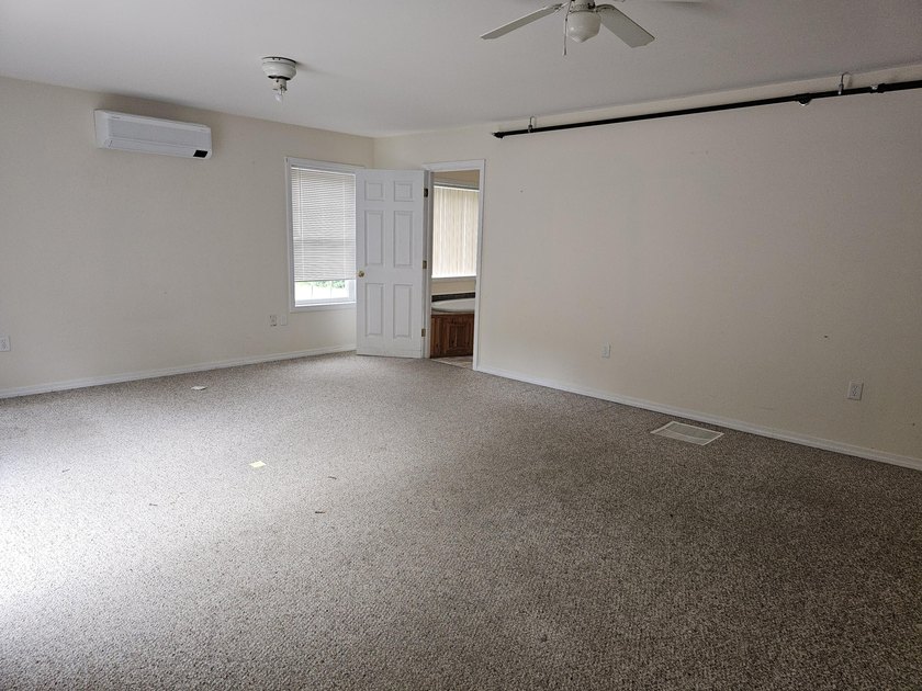 If you are looking for a nice home, with it all, look no further - photo 31