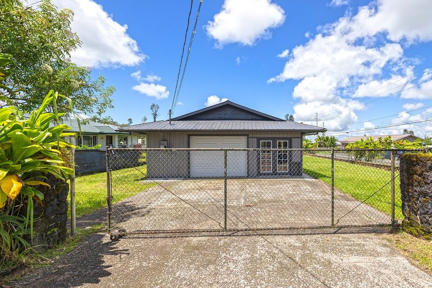 2 Bed | 1 Bath | Fully Fenced Yard | Storage Shed | County Water - photo 3
