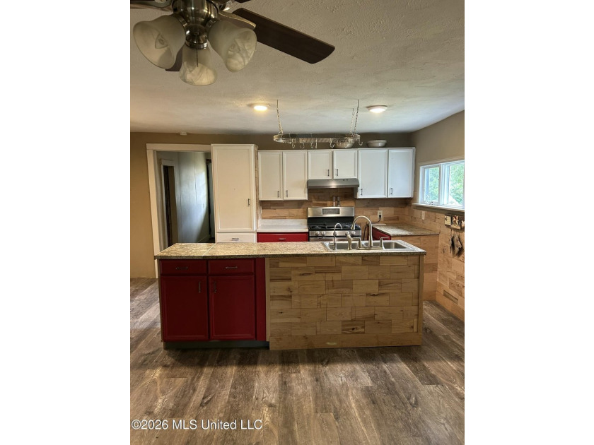 This is the one!!!! With 31 beautiful acres that is partially - photo 18