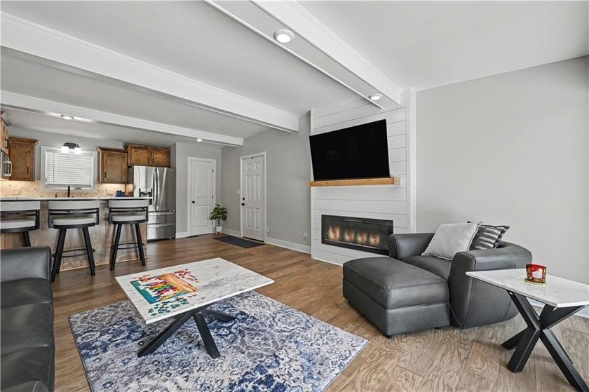 Completely renovated from top to bottom, this beautifully - photo 7