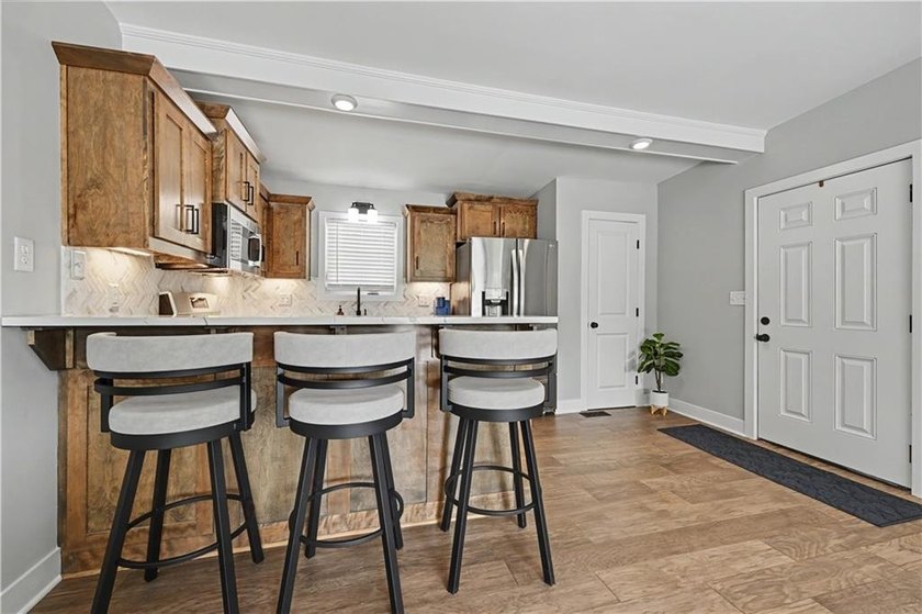 Completely renovated from top to bottom, this beautifully - photo 10