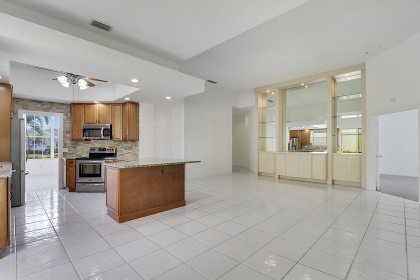 Light, bright, and move-in ready, this immaculate home offers a - photo 11
