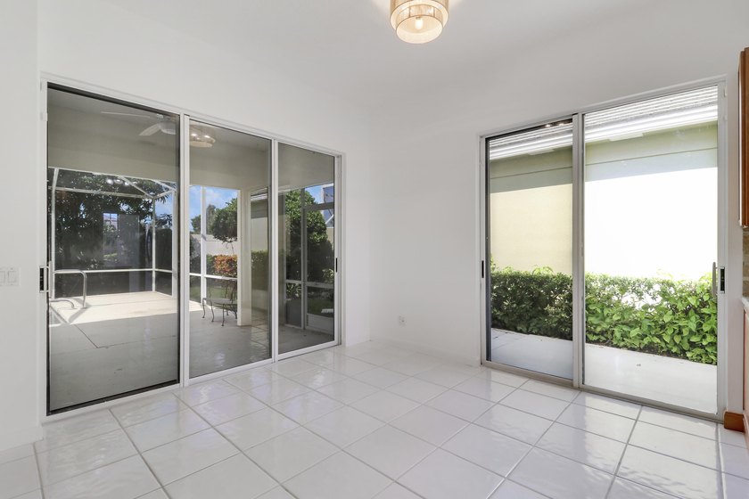 Light, bright, and move-in ready, this immaculate home offers a - photo 15