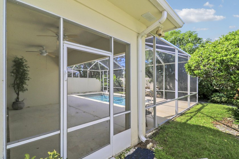 Light, bright, and move-in ready, this immaculate home offers a - photo 42