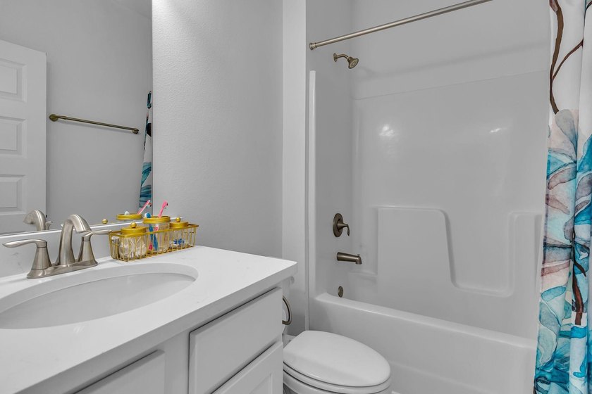 Seller offers $5,000 credit to Buyer at closing with acceptable - photo 14