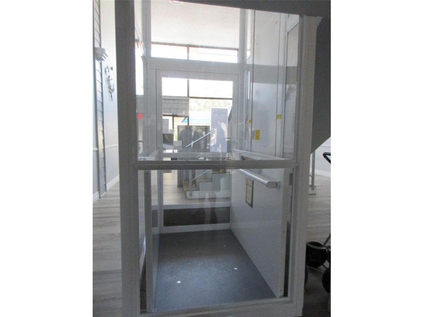 YOU DON'T WANT TO PASS UP THIS BEAUTIFULLY UPDATED, TURNKEY, 1st - photo 21