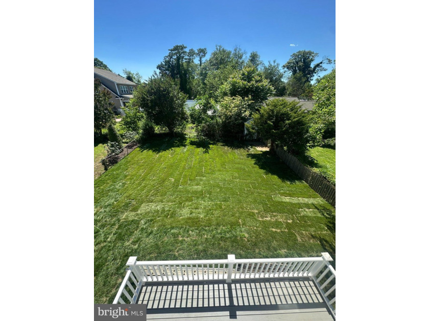 PRICE REDUCED - MOTIVATED SELLER- Nestled in the heart of - photo 6