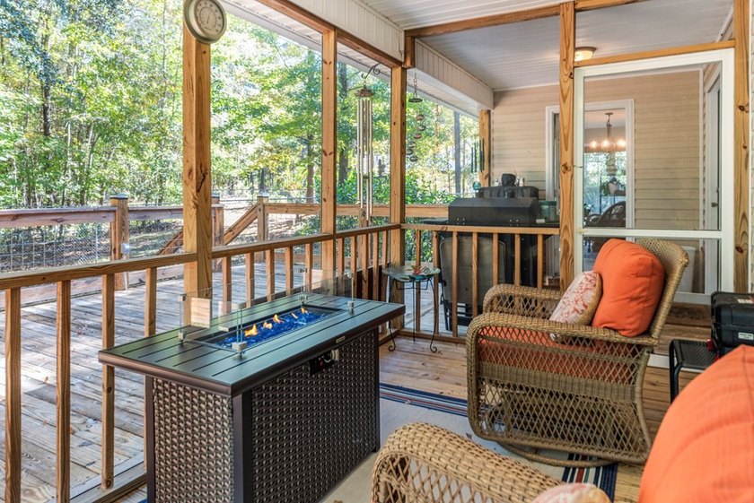 ONE LEVEL RANCH in EXCELLENT CONDITION in AWESOME LAKE - photo 45