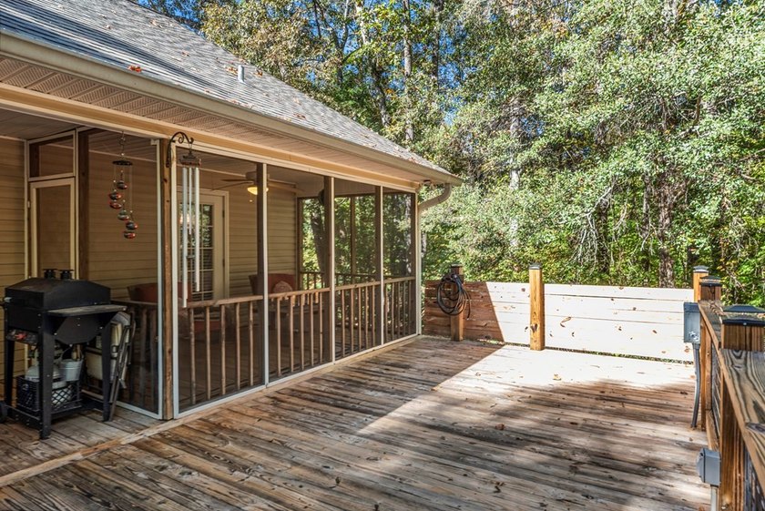 ONE LEVEL RANCH in EXCELLENT CONDITION in AWESOME LAKE - photo 46