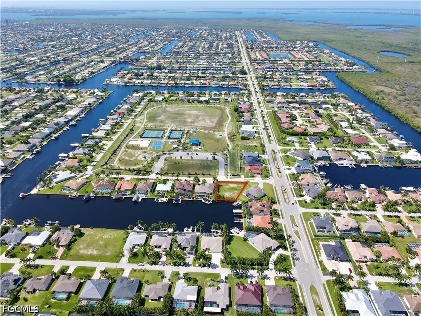 Fantastic opportunity to build your dream home on this oversized - photo 9