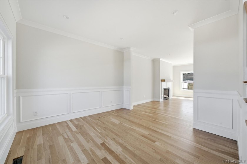 Welcome to this beautifully crafted 5 bedroom, 3 full bath home - photo 11